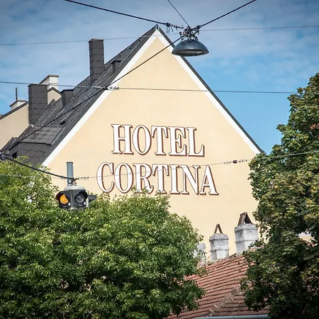 Club Hotel Cortina-3